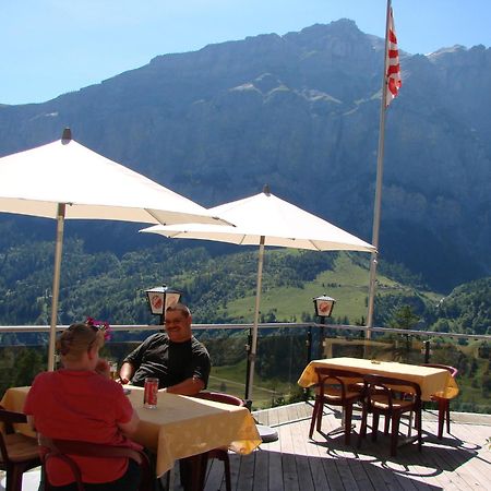 Hotel Restaurant Flaschen Albinen Exteriér fotografie