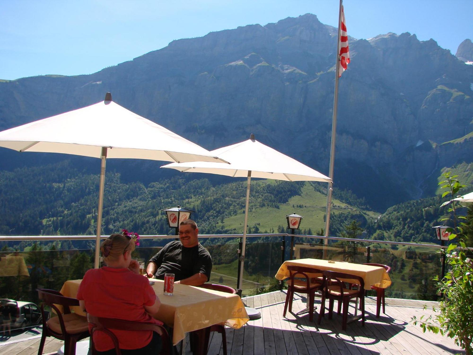 Hotel Restaurant Flaschen Albinen Exteriér fotografie