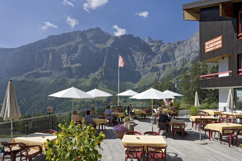 Hotel Restaurant Flaschen Albinen Pokoj fotografie