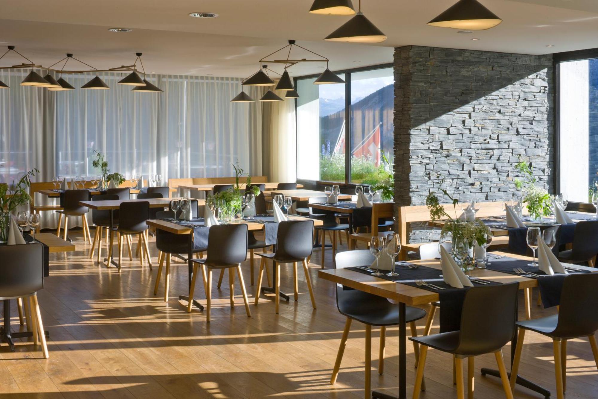Hotel Restaurant Flaschen Albinen Exteriér fotografie